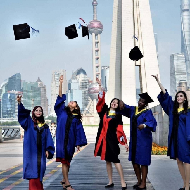 2017-2019 Graduating 杏宇 Students